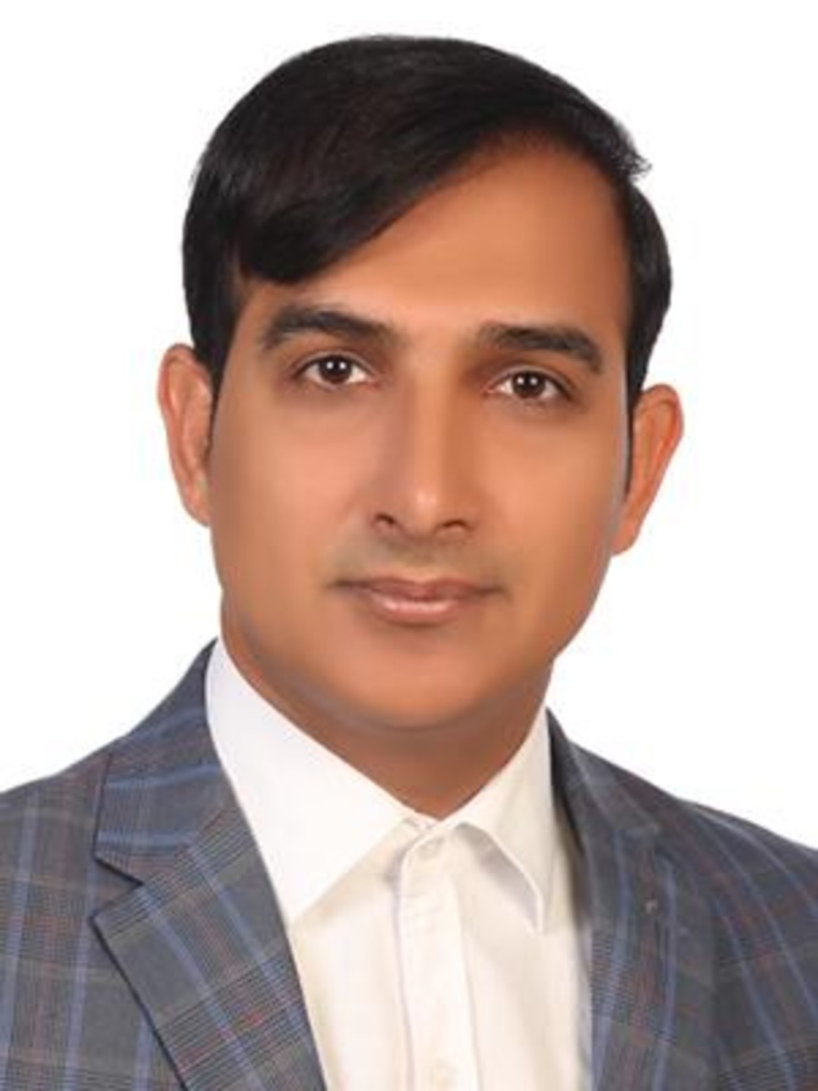 وکیل محمد آبدانی