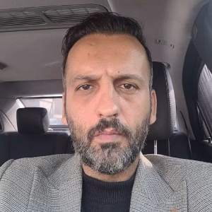 محمد حسن کردستانی بهترین وکیل تهران