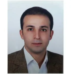 وکیل احسان آشنا
