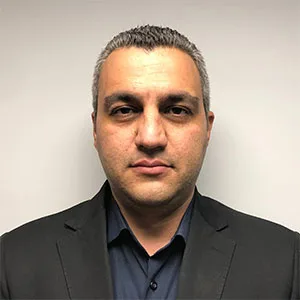 وکیل رضا وحدت نیا