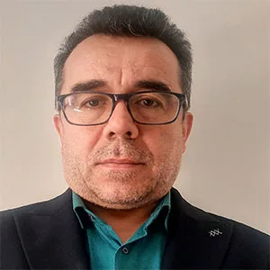 وکیل سید حسین شاکری