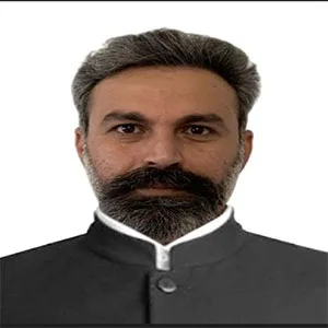 وکیل وحید وارسته نیا