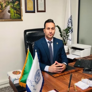 محمدرضا اسمعیل نواز بهترین وکیل تهران