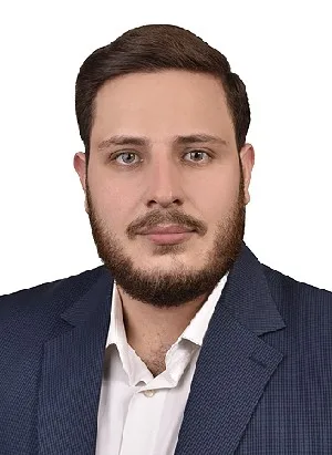 وکیل رضا آزاد