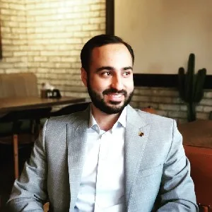 وکیل علی ولی پور