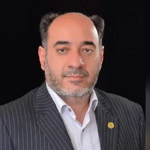 وکیل علیرضا نجاری برزکی