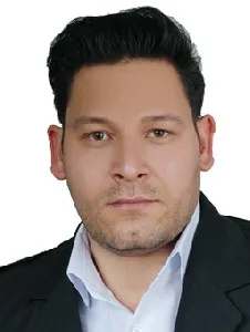 وکیل وحید مرادی